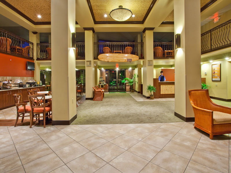 Main-Lobby-P.jpg
