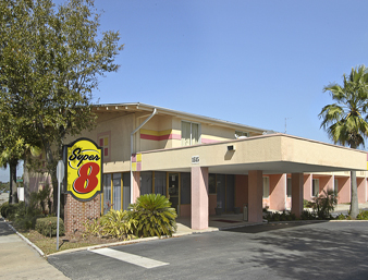 Super-8-Motel-Melbourne_2fe936f5-0f6e-71c3-b12e2cd8ee507899.jpg